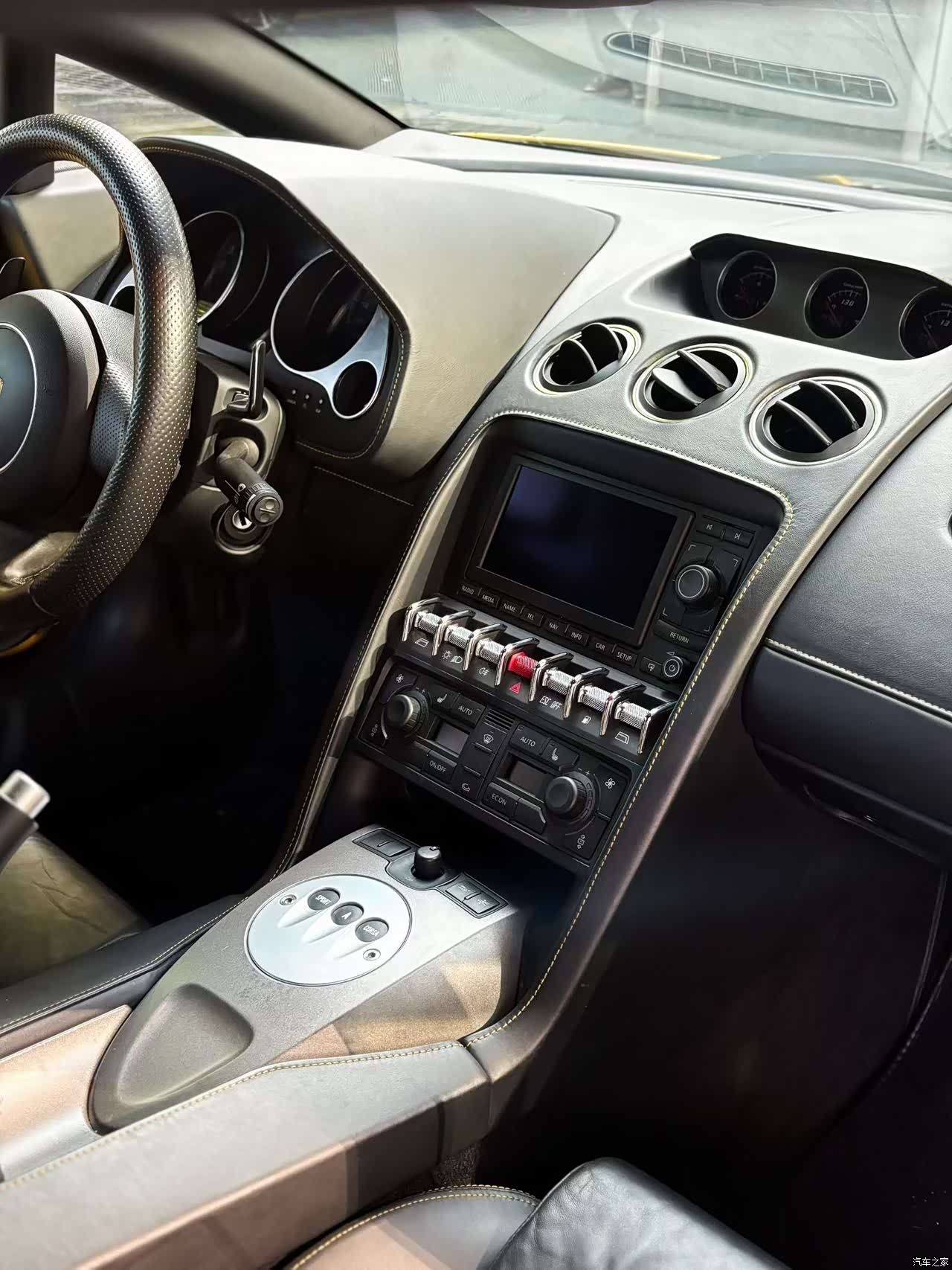 Lamborghini Gallardo, 2012 8