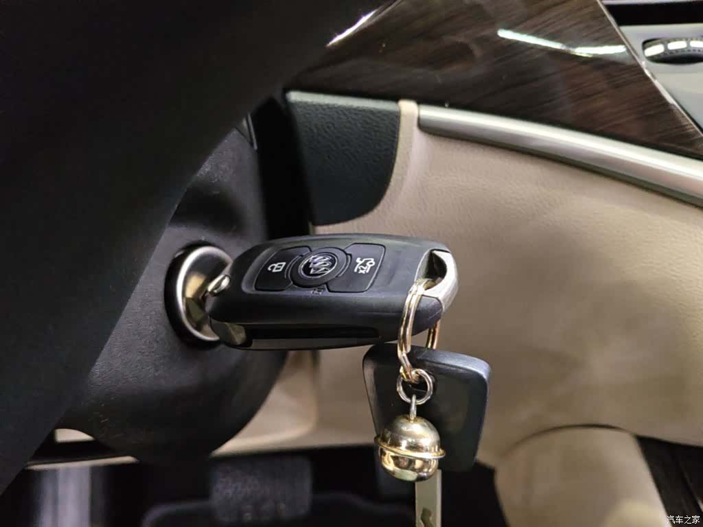 Buick Verano, 2018 9