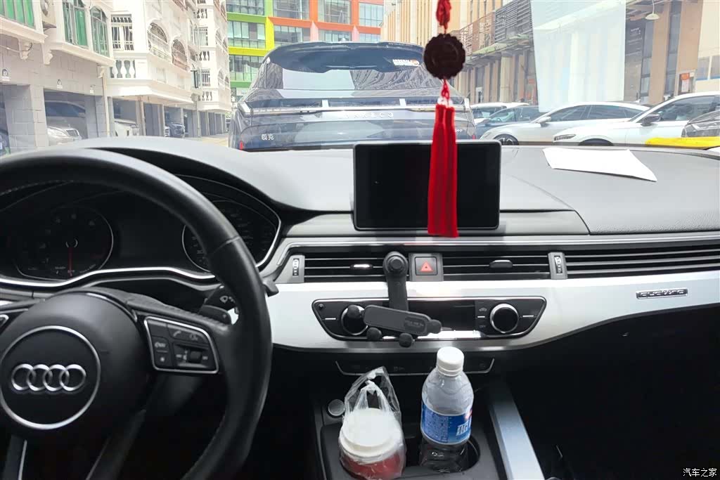 Audi A4L, 2019 13