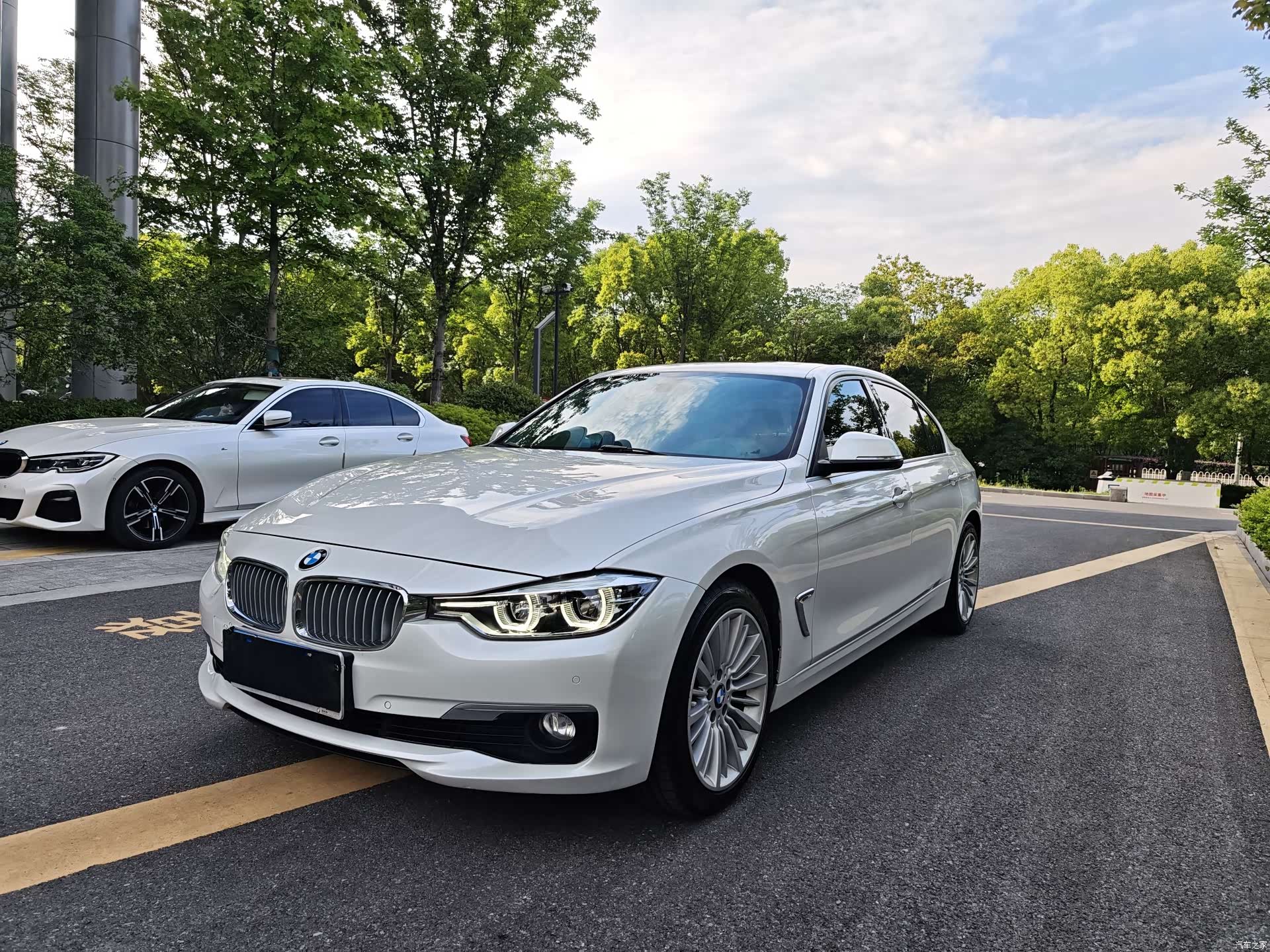 BMW 3 Series, 2018 1