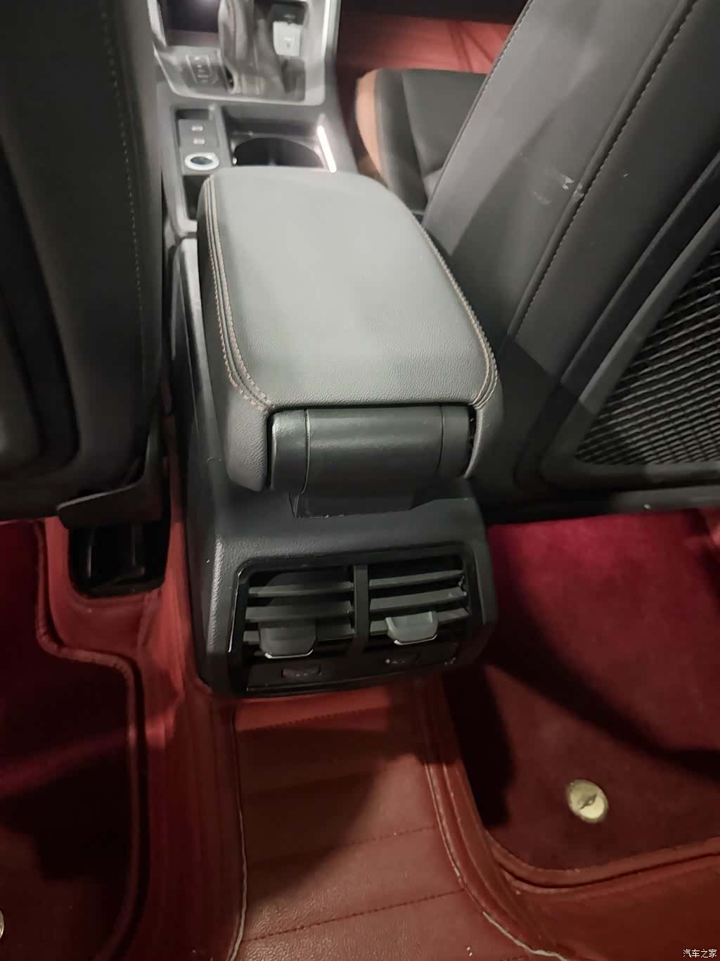 Audi Q3, 2023 8