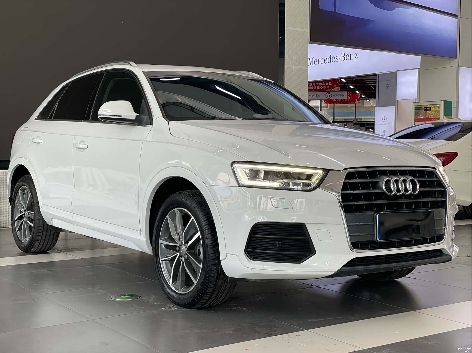 Audi Q3, 2019 3