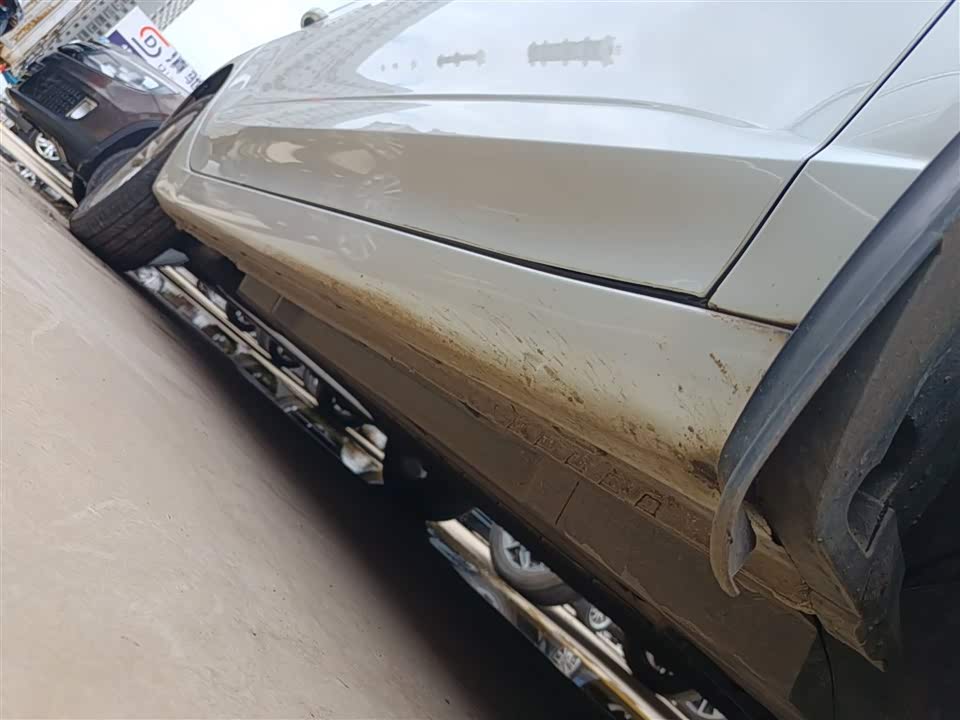 Roewe Ei5