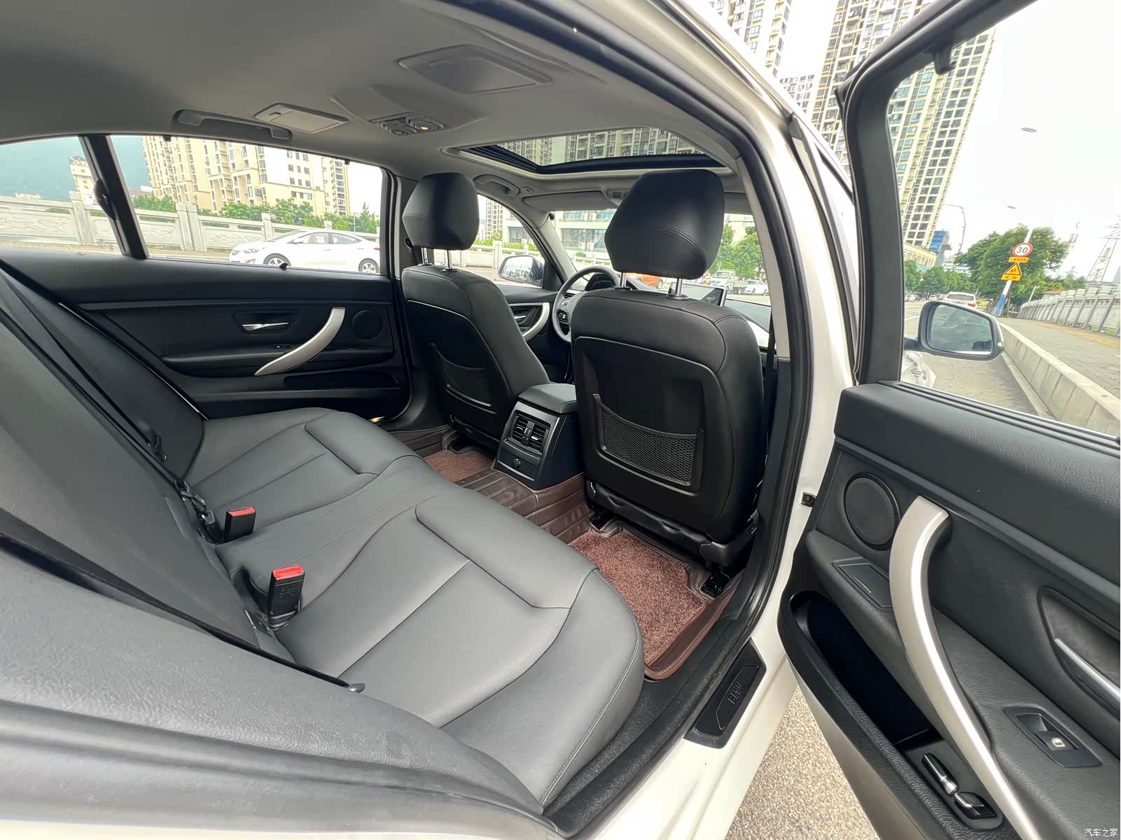 BMW 3 Series, 2014 8
