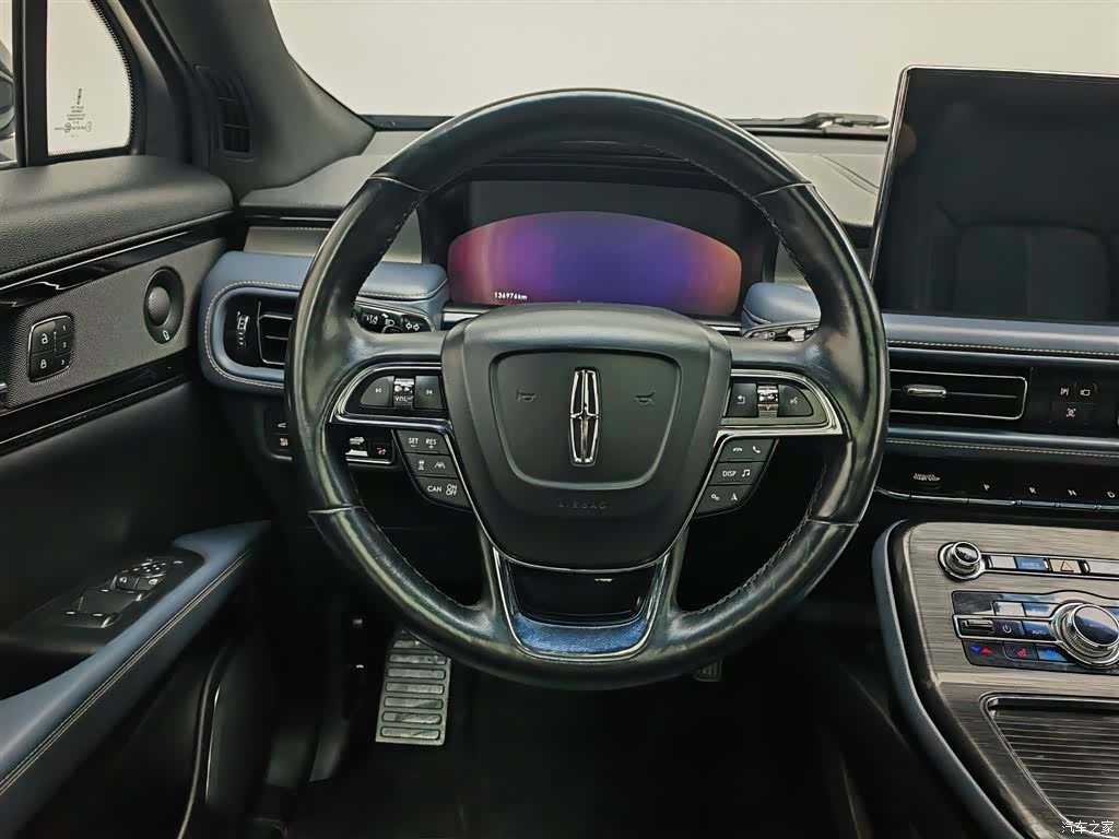 Lincoln Nautilus, 2021 11