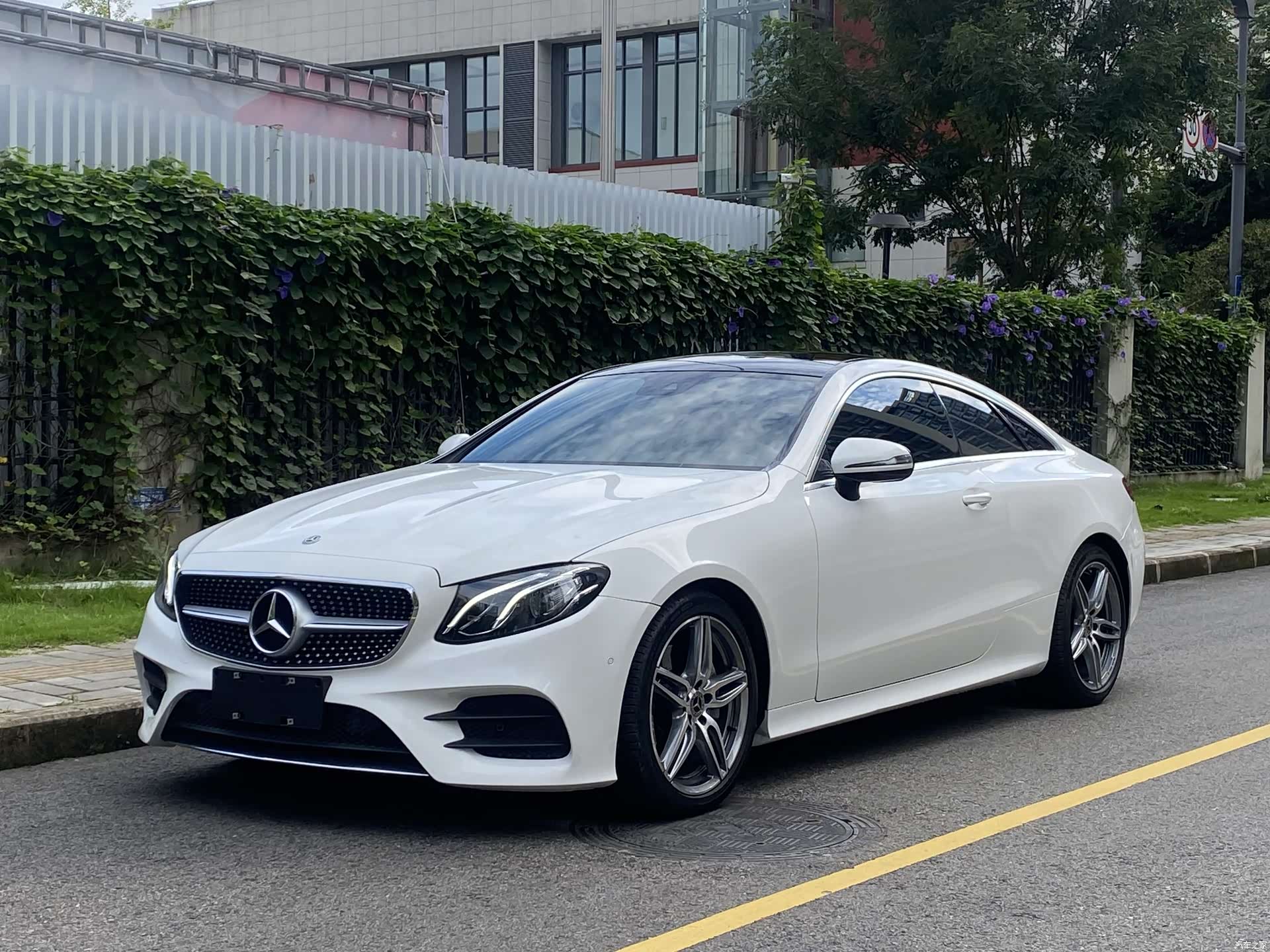 Mercedes-Benz E-Class, 2018 1