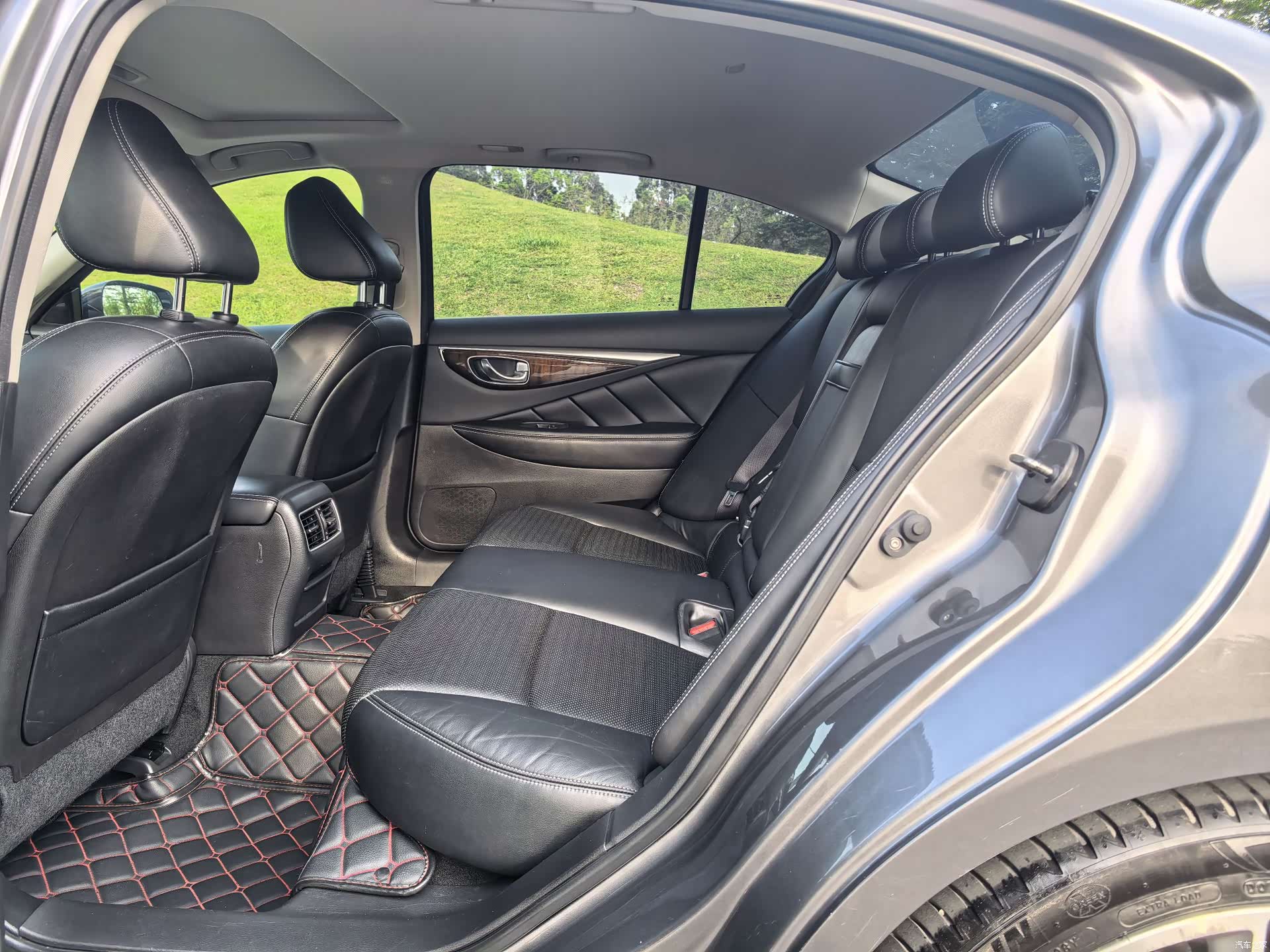 Infiniti Q50L, 2015 13