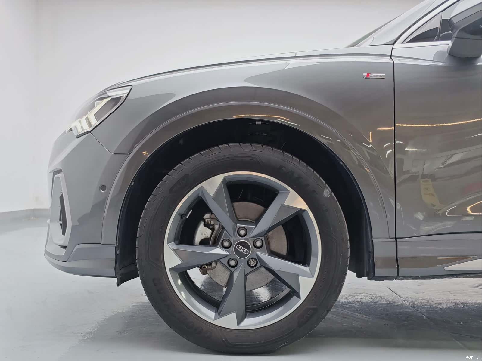 Audi Q3, 2023 7