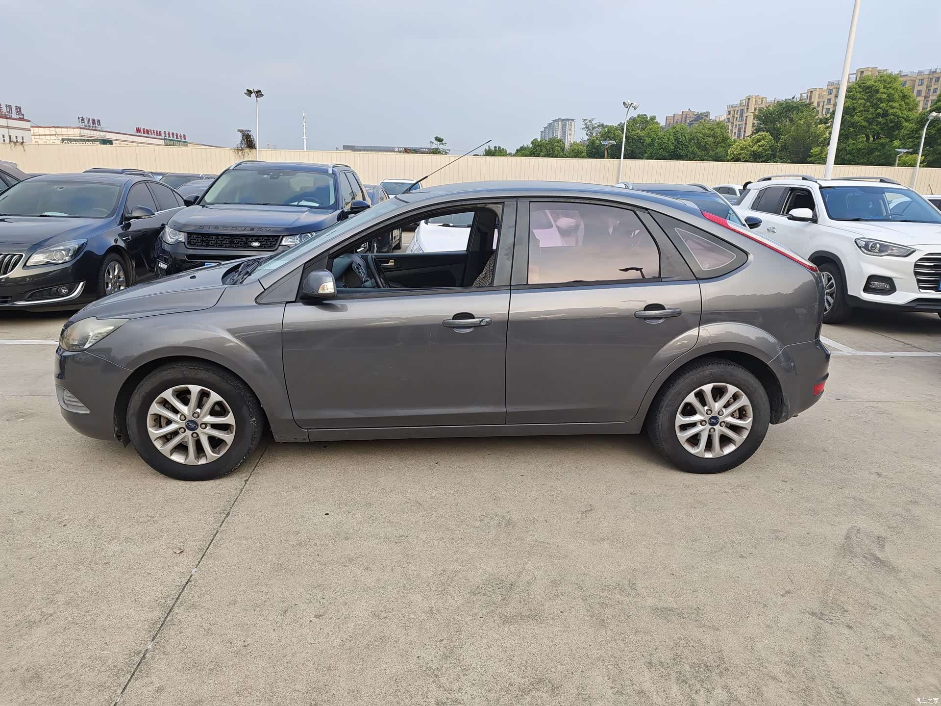 Ford Focus, 2013 16
