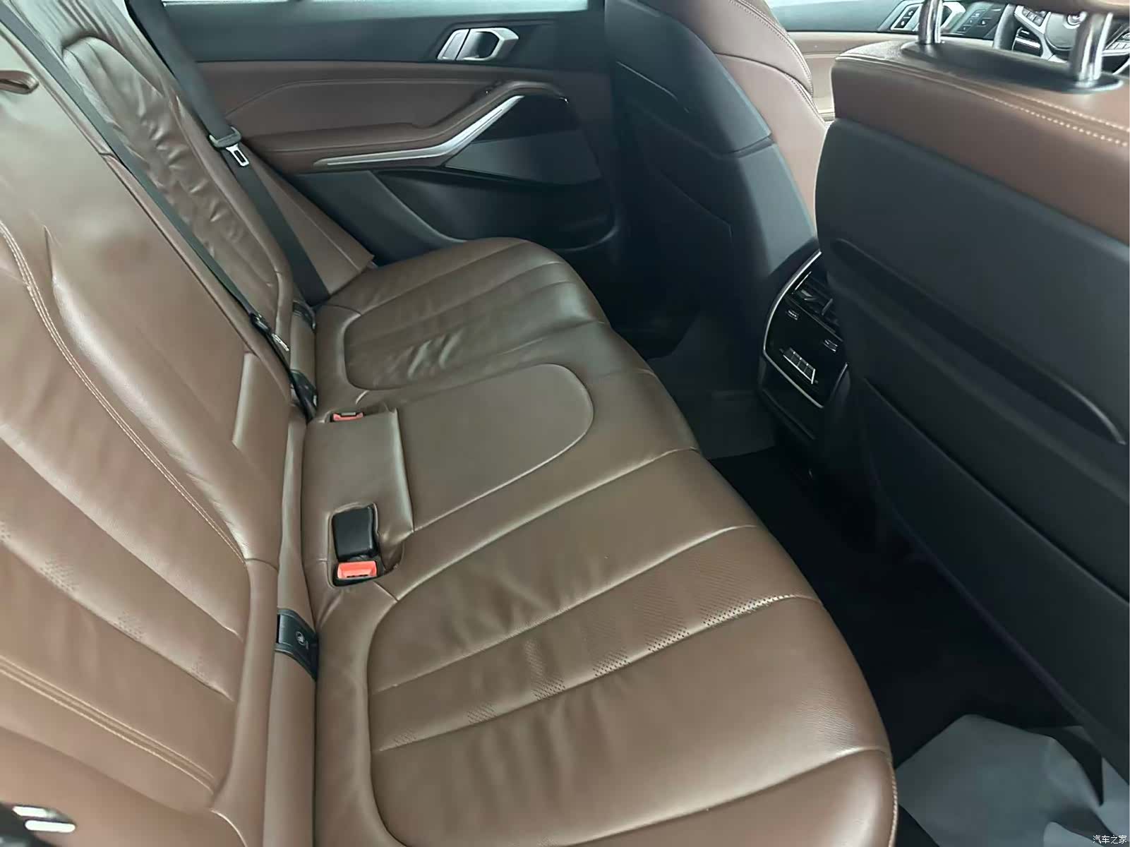 BMW X5, 2019 все фото