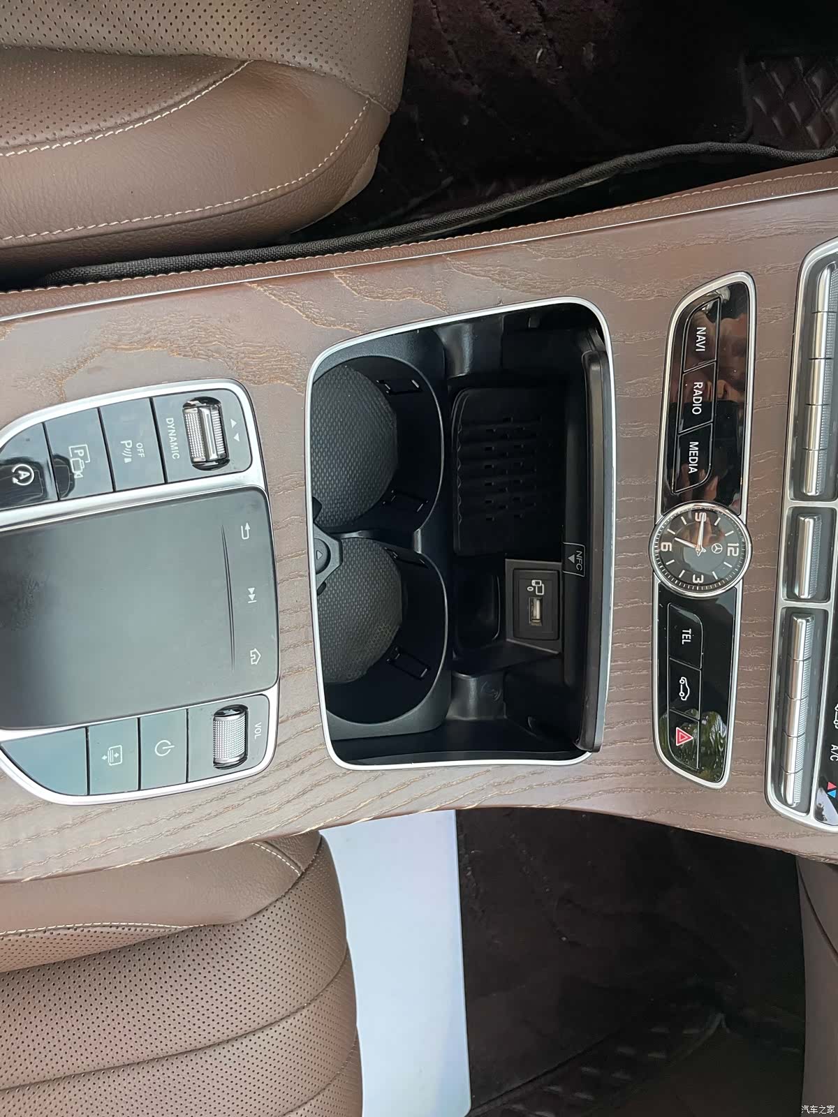 Mercedes-Benz E-Class, 2020 18