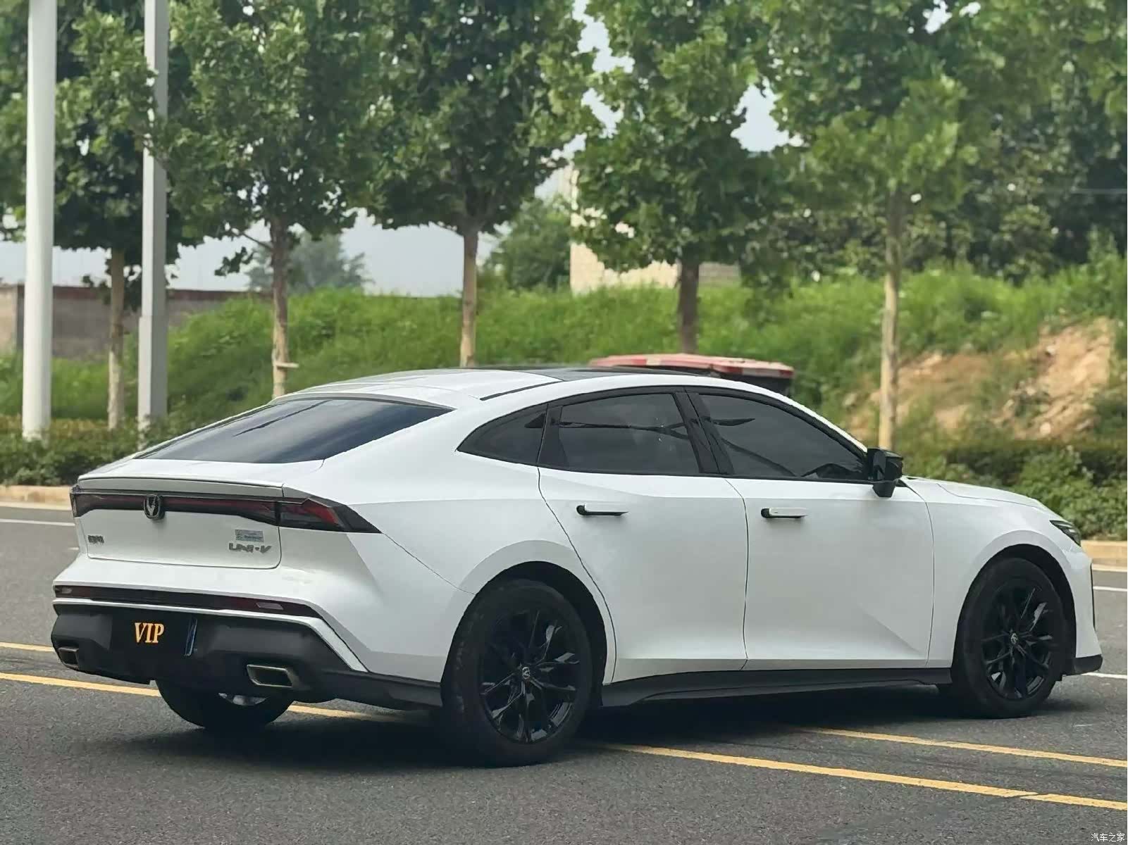 Changan UNI-V, 2024 7