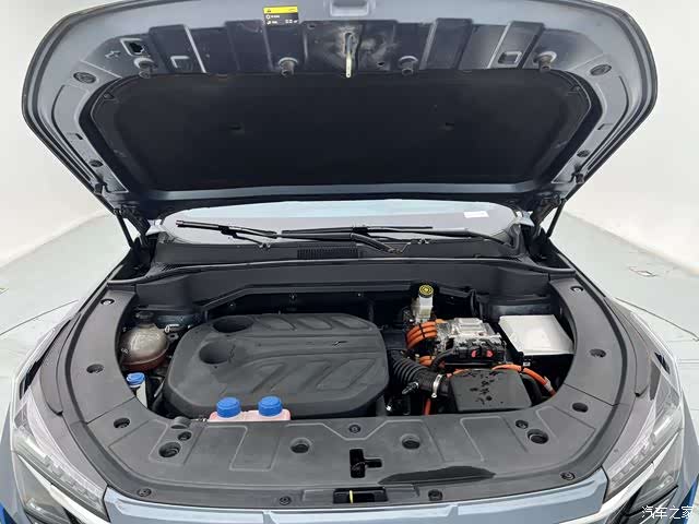 Changan Z6, 2023 9