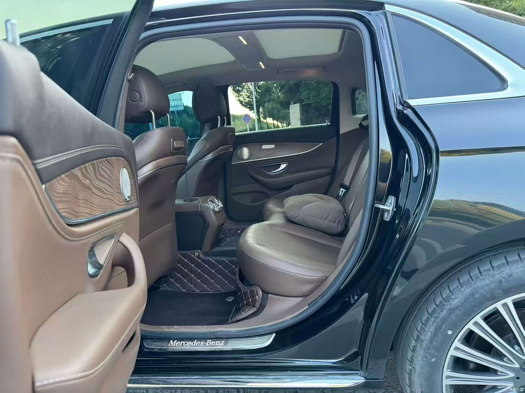 Mercedes-Benz E-Class, 2019 все фото