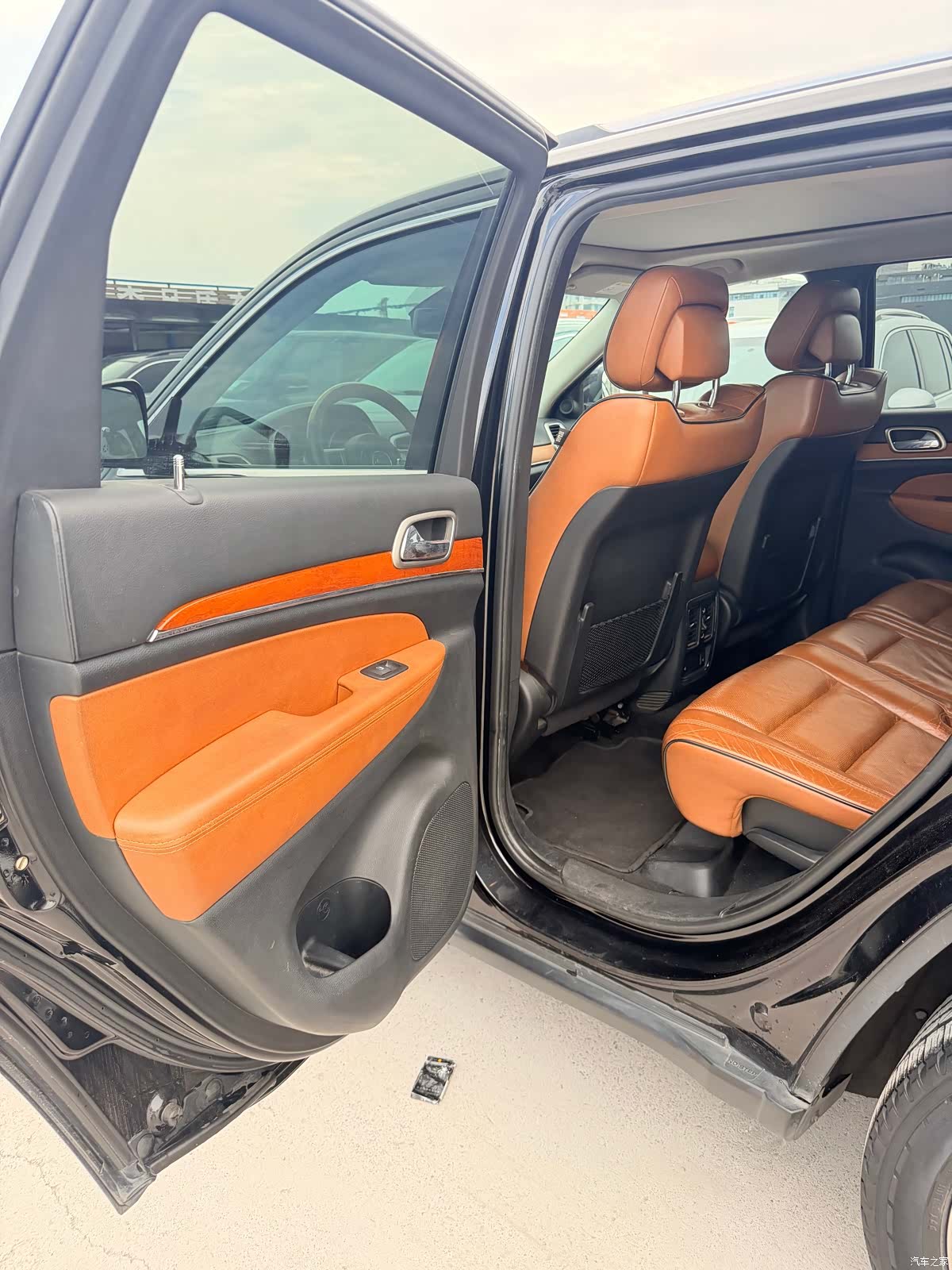 Jeep Grand Cherokee, 2012 12