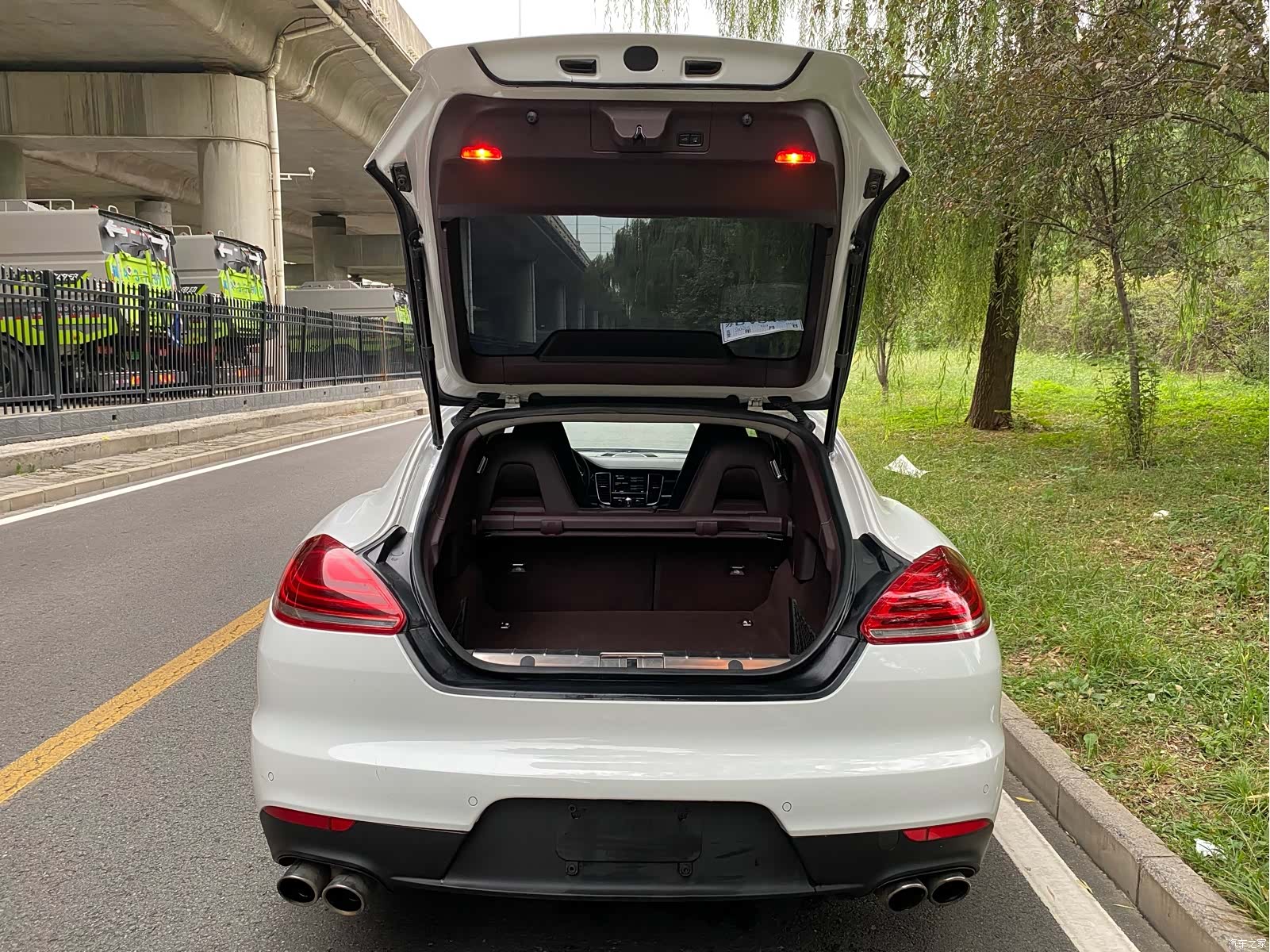 Porsche Panamera, 2016 10