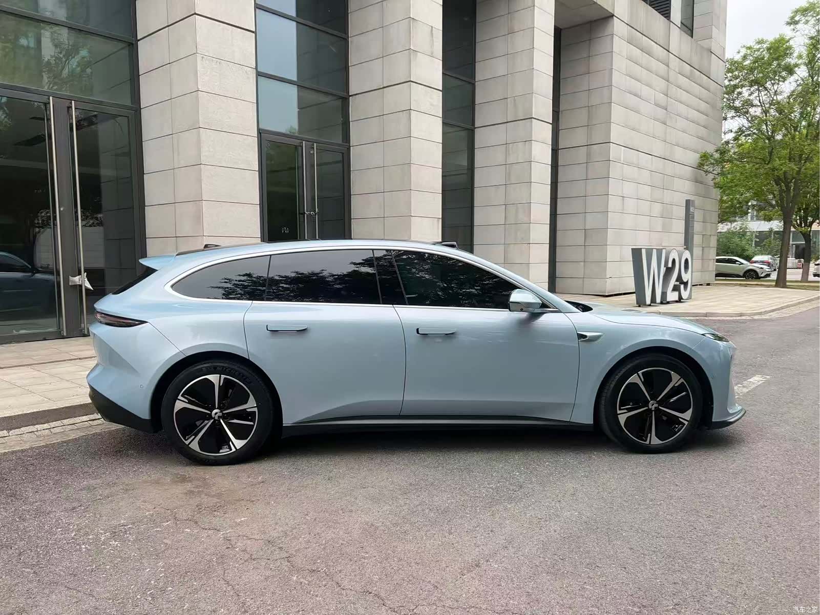NIO ET5, 2023 4