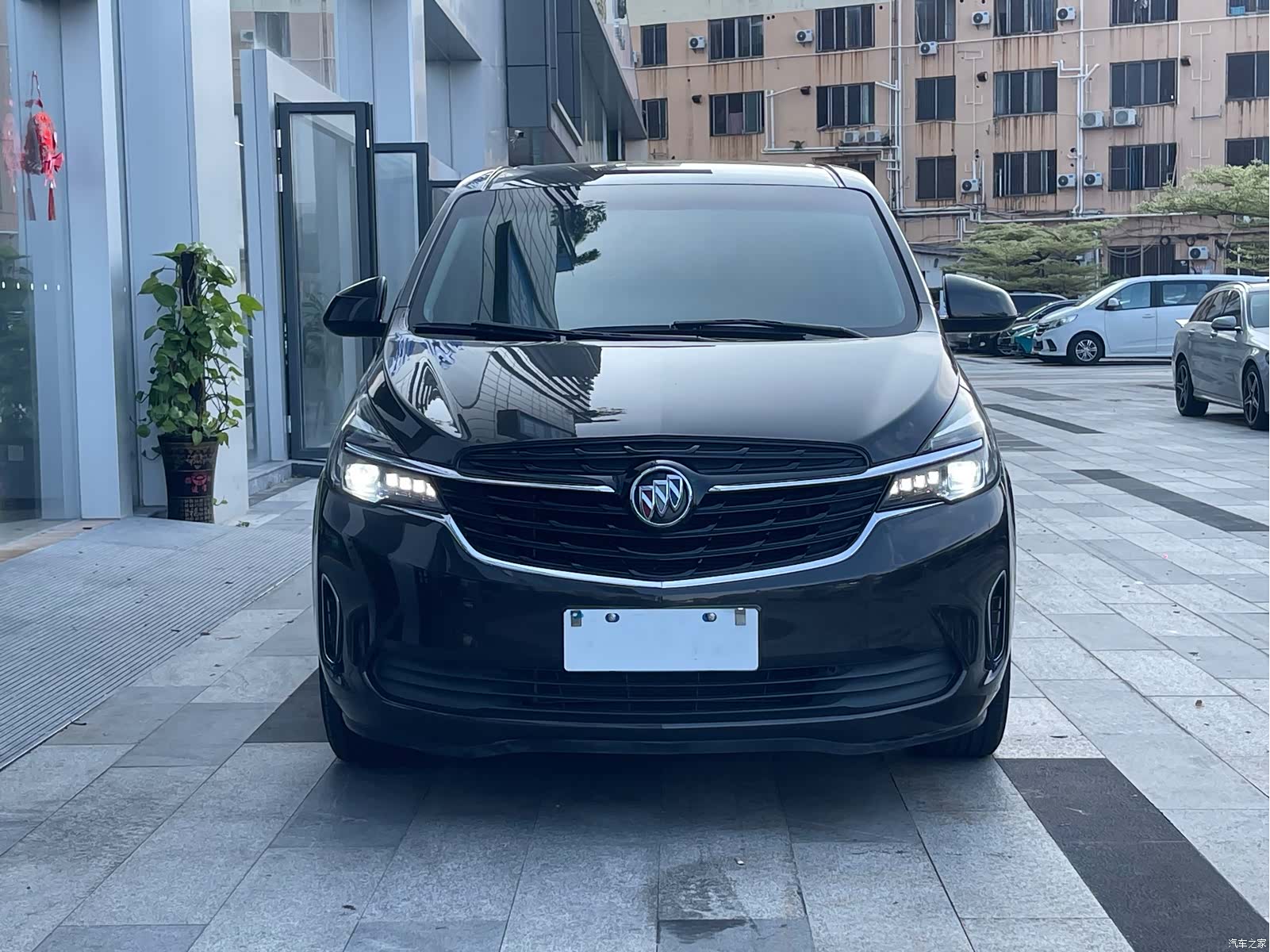 Buick GL8, 2021 19