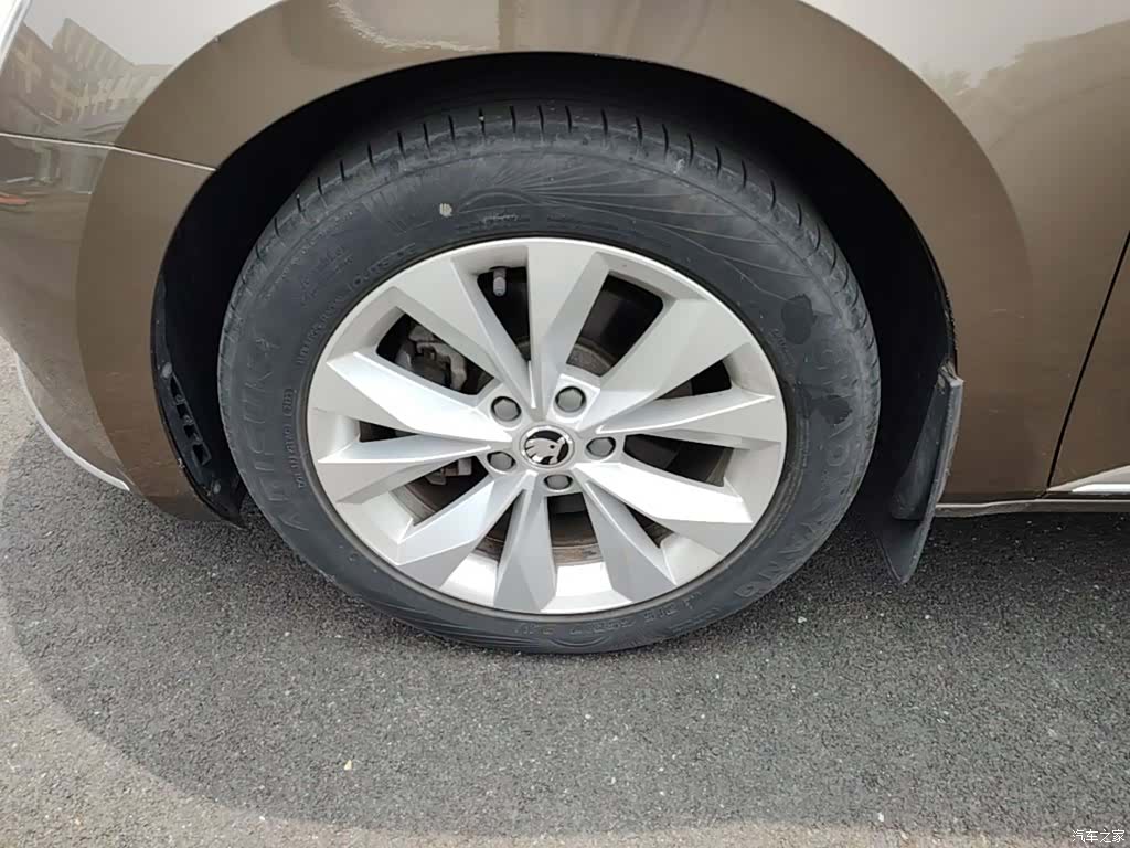 Skoda Superb, 2018 23