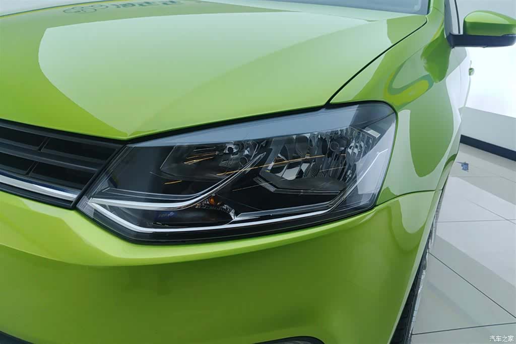 Volkswagen Polo, 2018 все фото