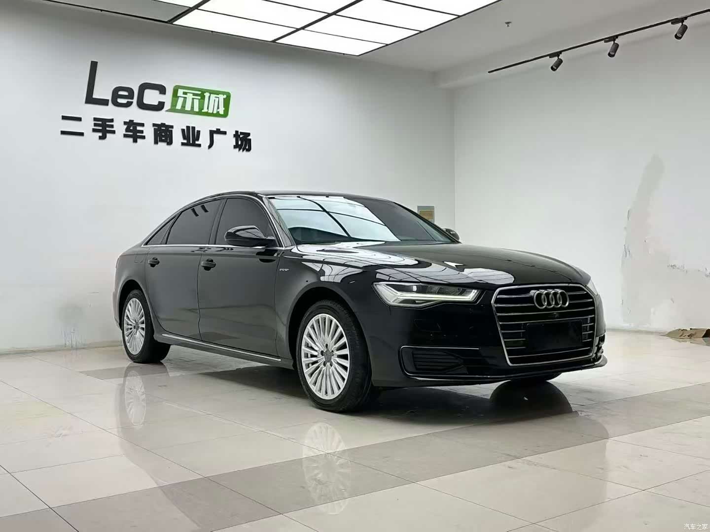 Audi e-tron, 2018 3