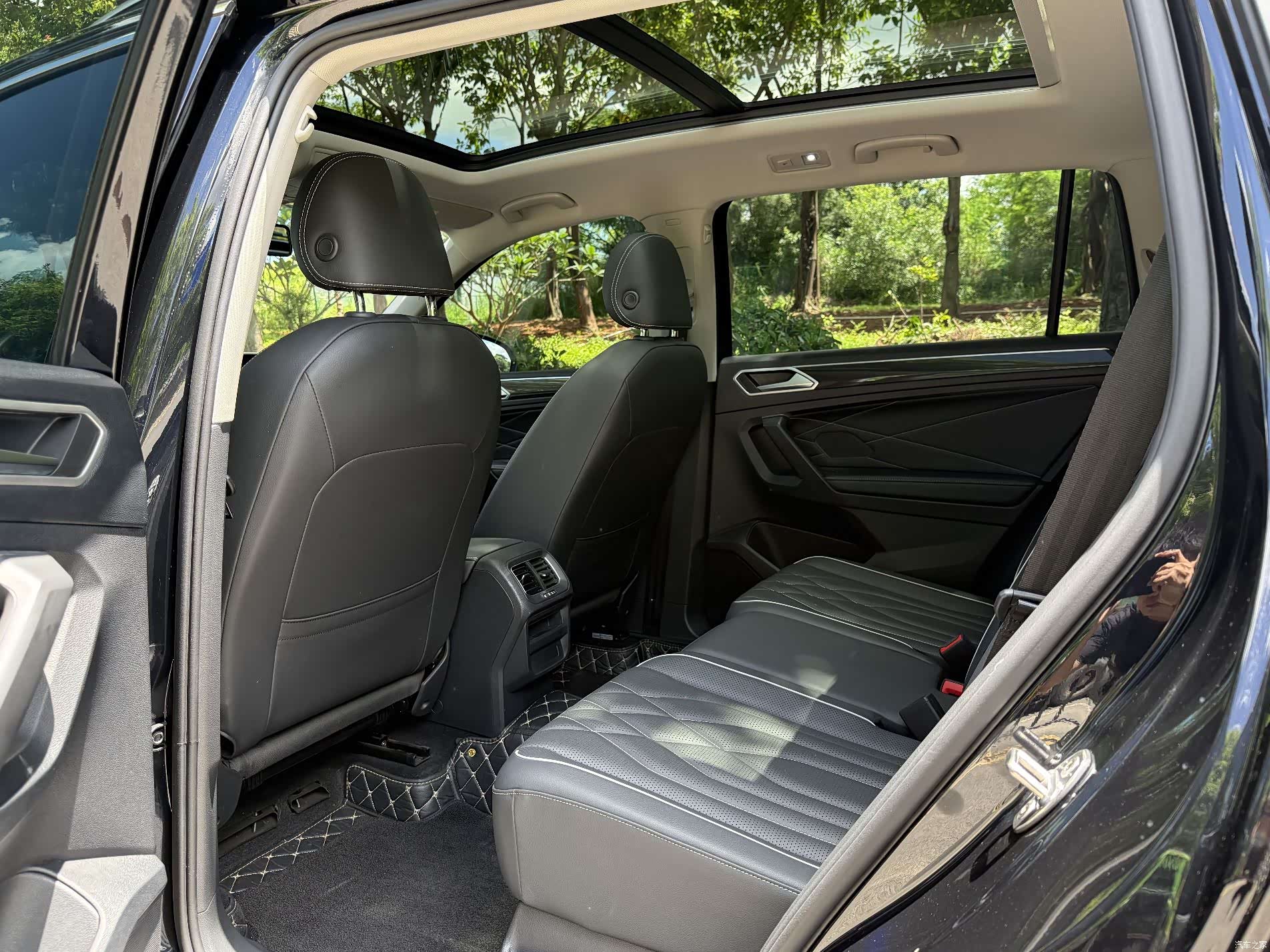 Volkswagen Tiguan L, 2024 8