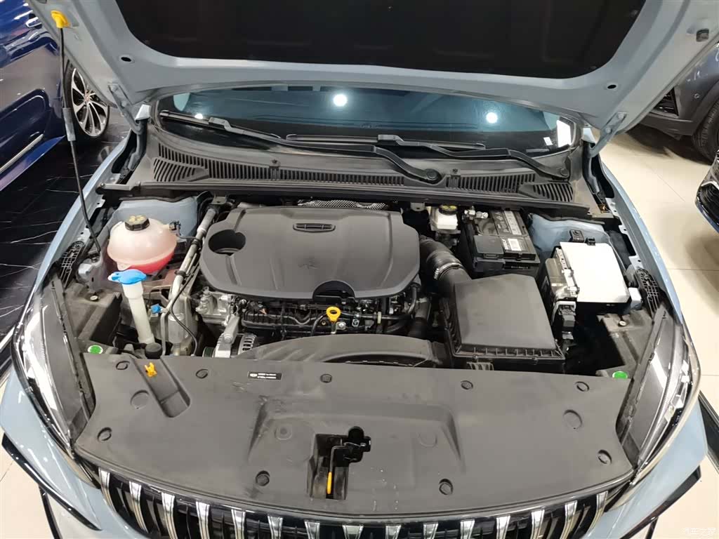 Geely Binray, 2025 20