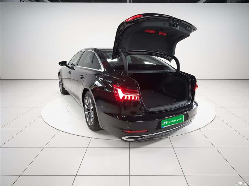 Audi A6L, 2023 все фото