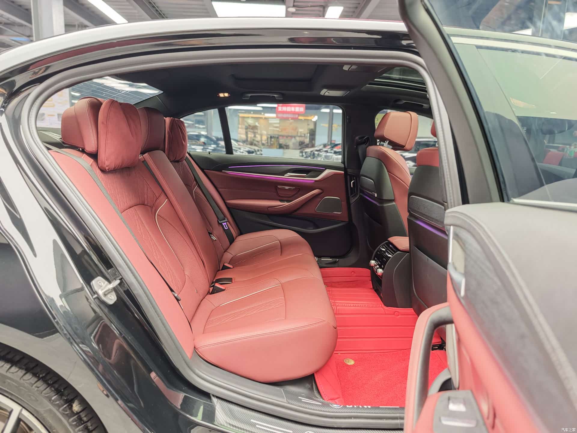 BMW 5 Series, 2022 9