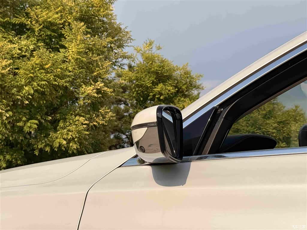 BMW 7 Series, 2022 24