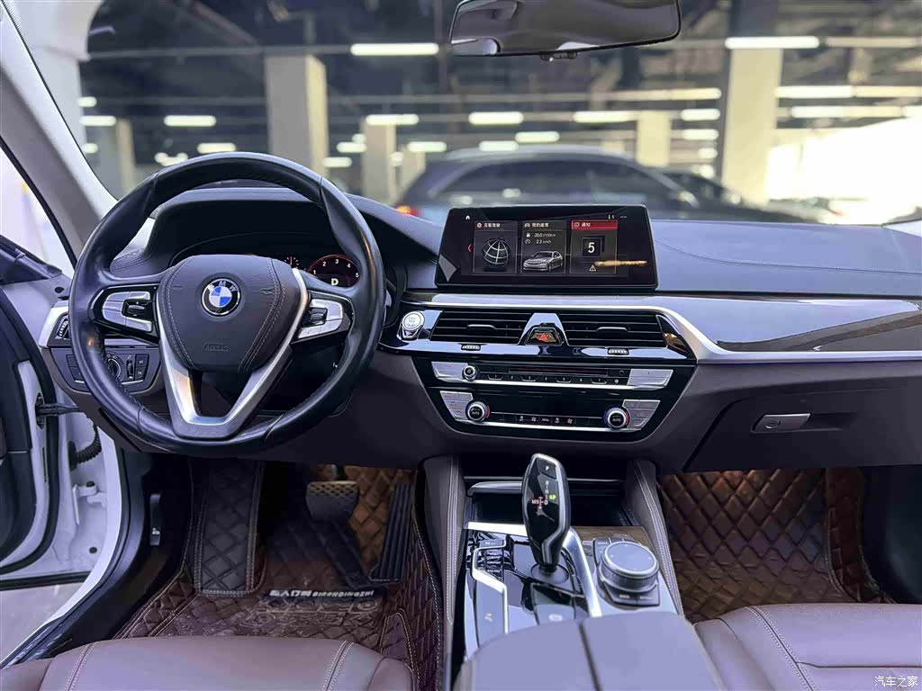 BMW 5 Series, 2019 15