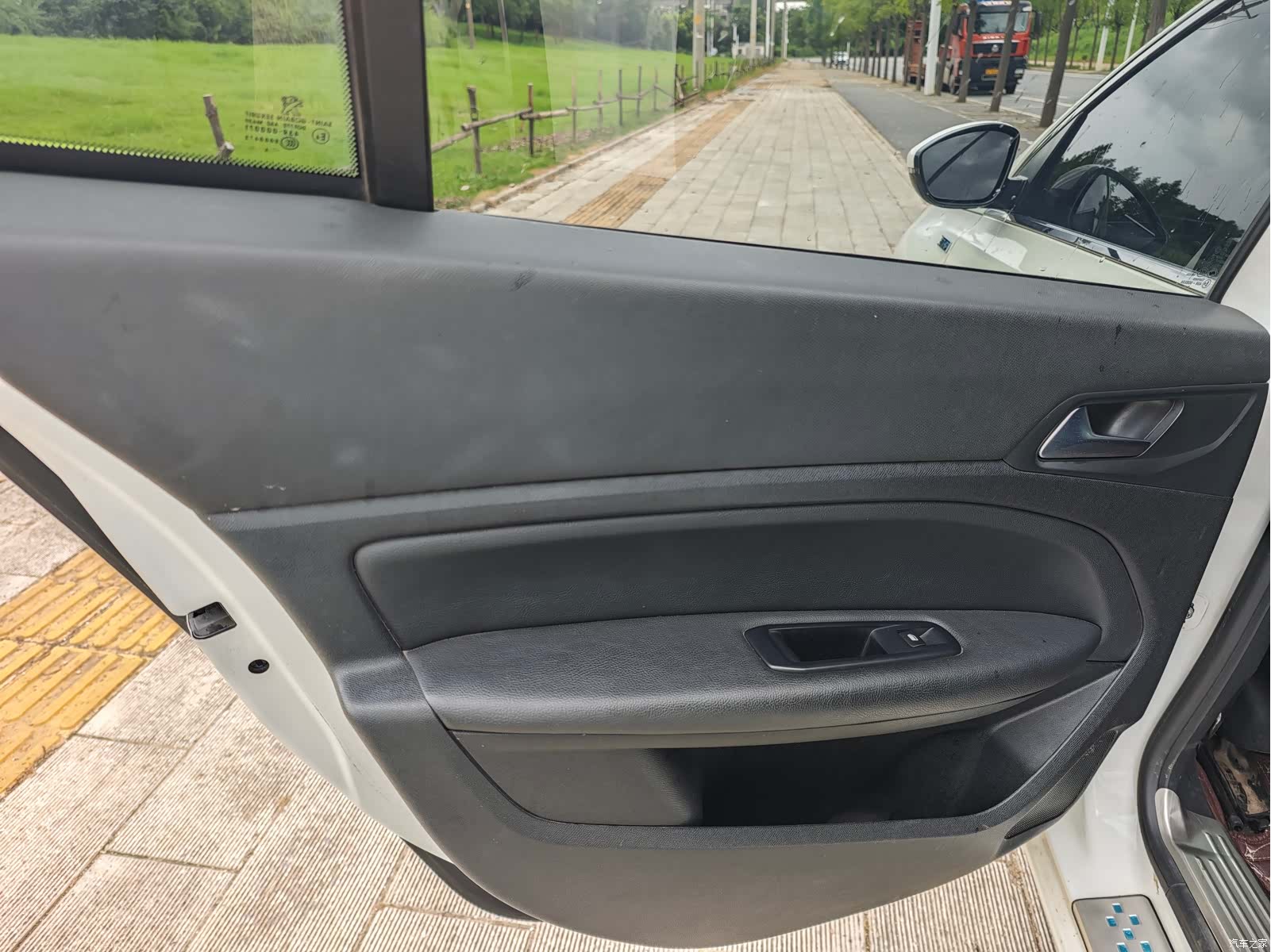 Peugeot 408, 2016 10