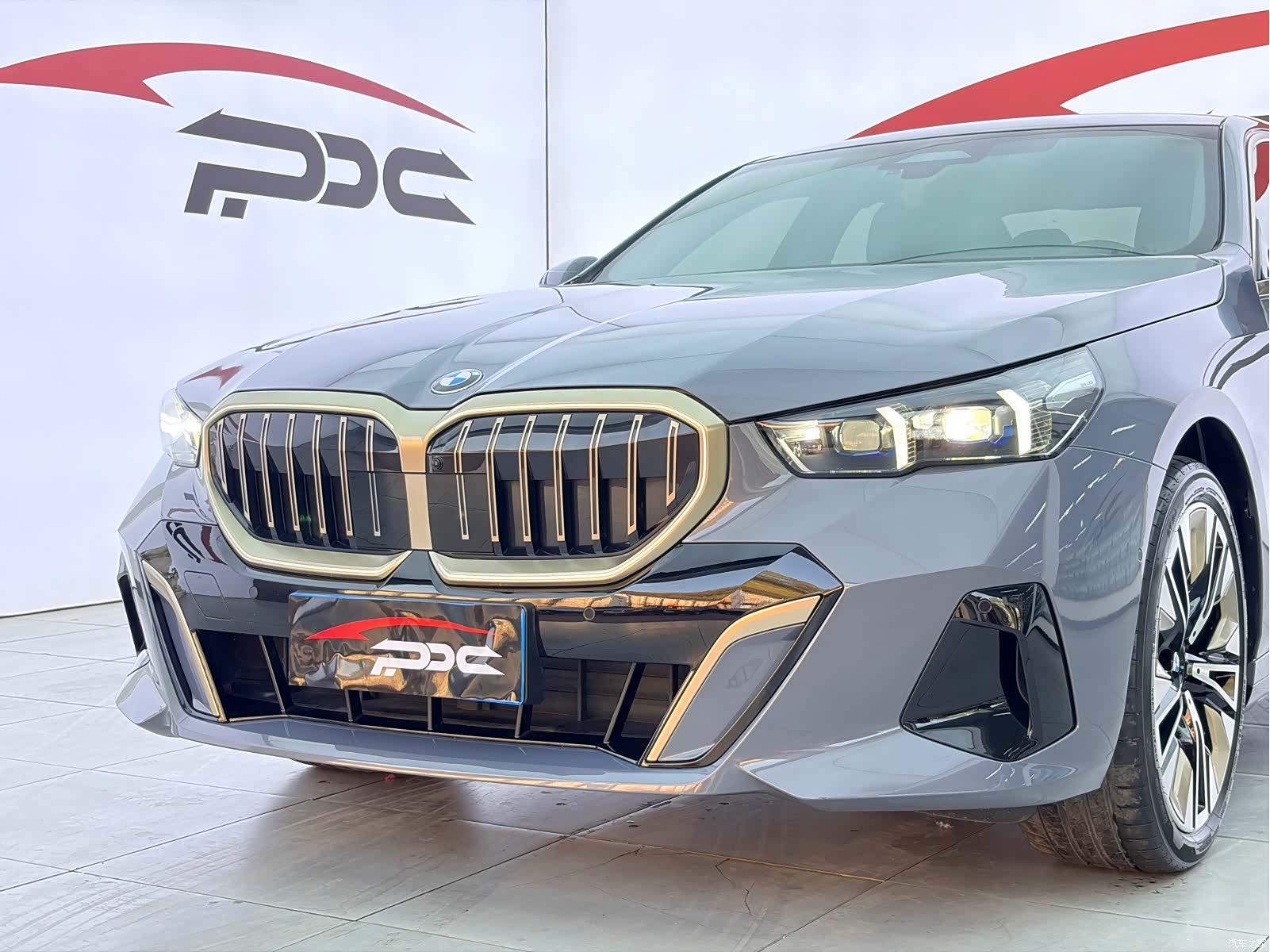 BMW 5 Series, 2024 4