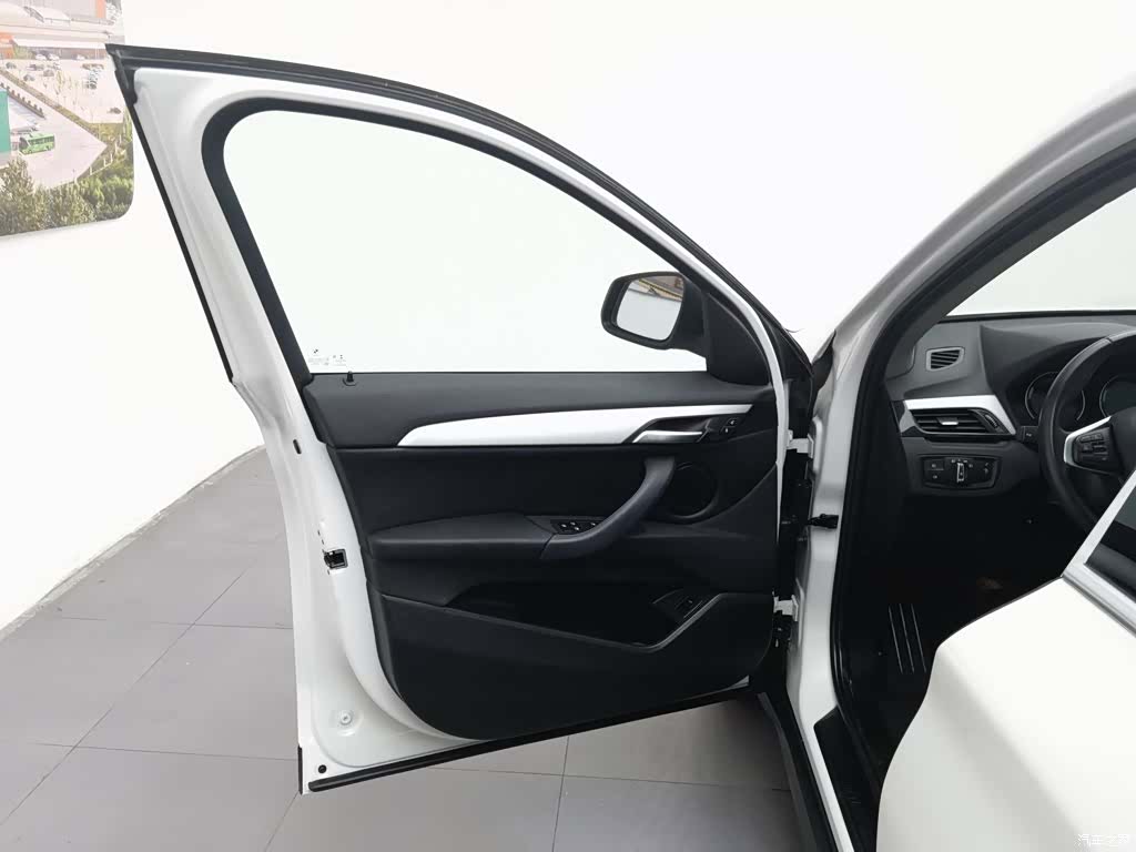 BMW X1, 2019 8