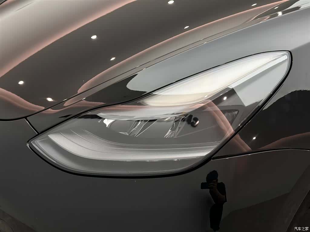 Tesla Model 3, 2022 19