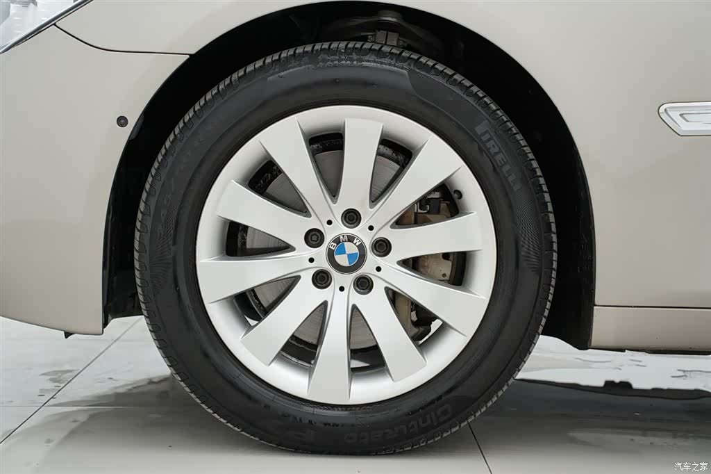 BMW 7 Series, 2015 33