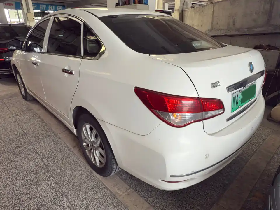 Dongfeng Junfeng E11K
