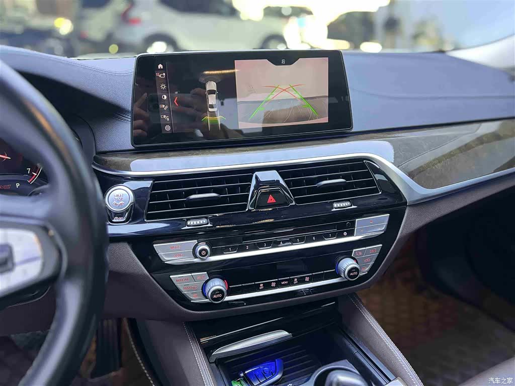 BMW 5 Series, 2019 7