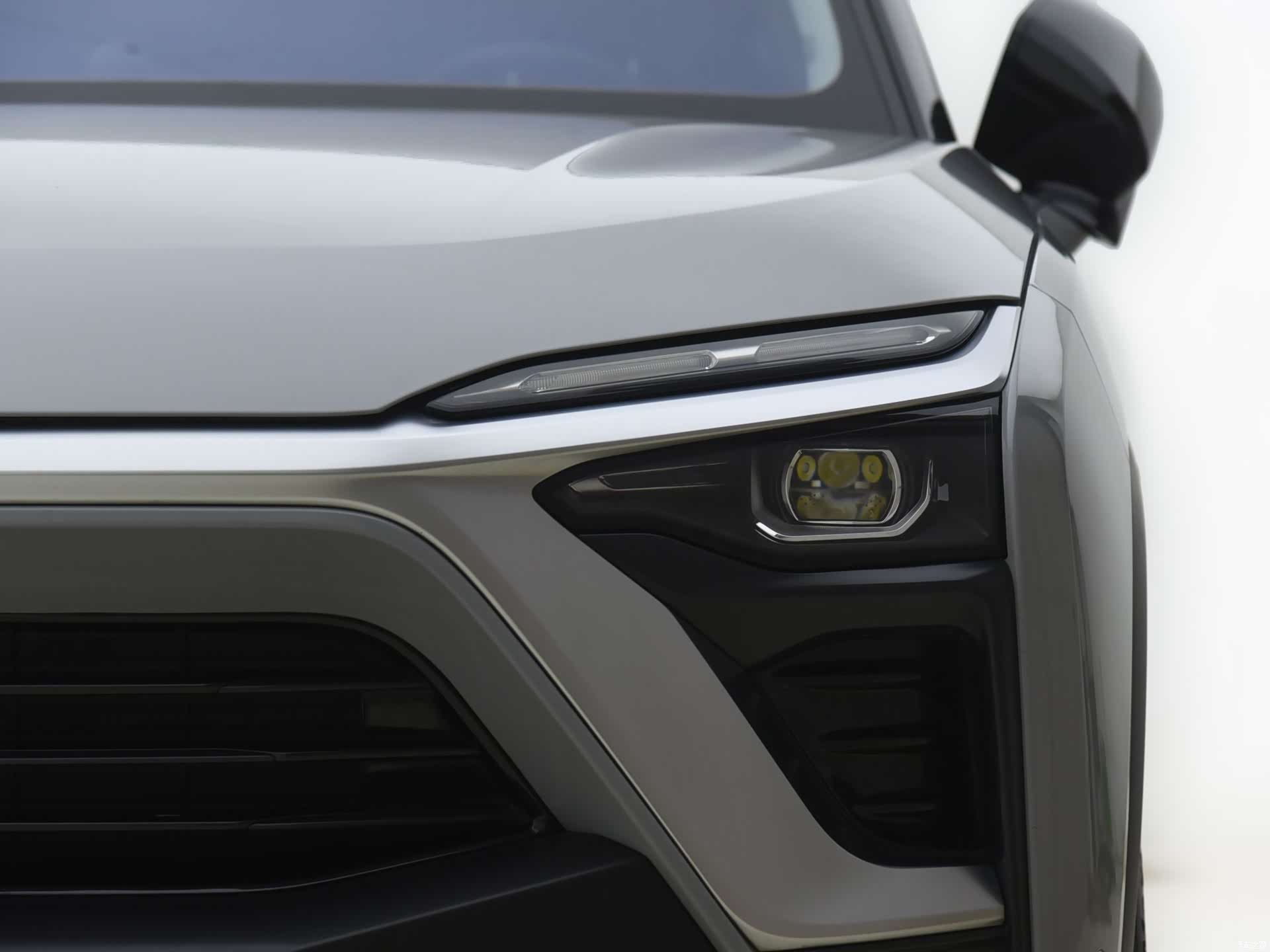 NIO ES8, 2019 6