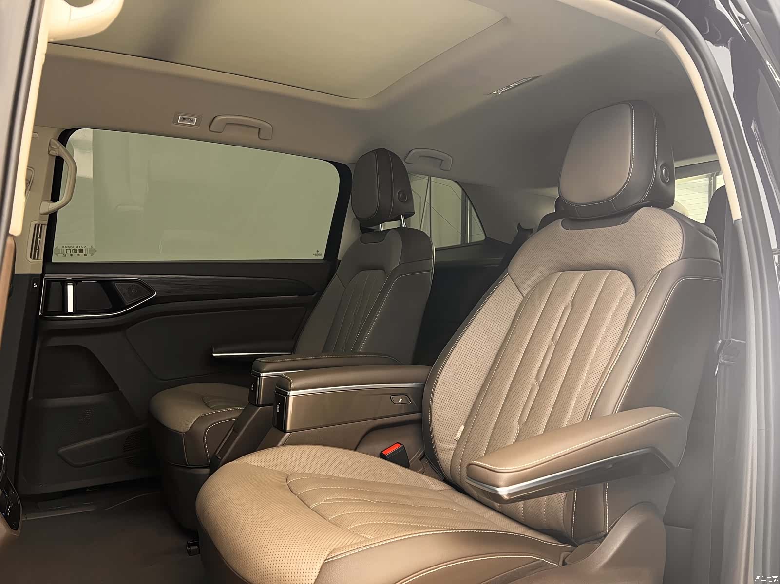 Volkswagen Viloran, 2023 все фото