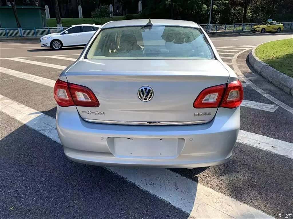 Volkswagen Bora, 2012 6