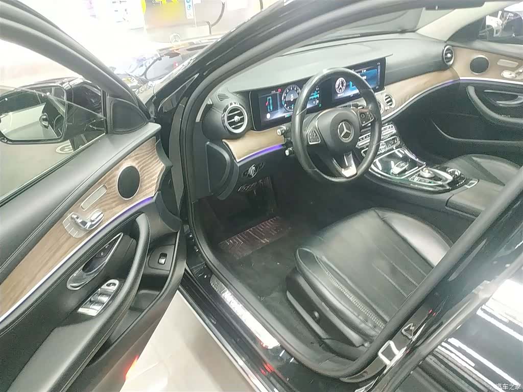 Mercedes-Benz E-Class, 2017 16