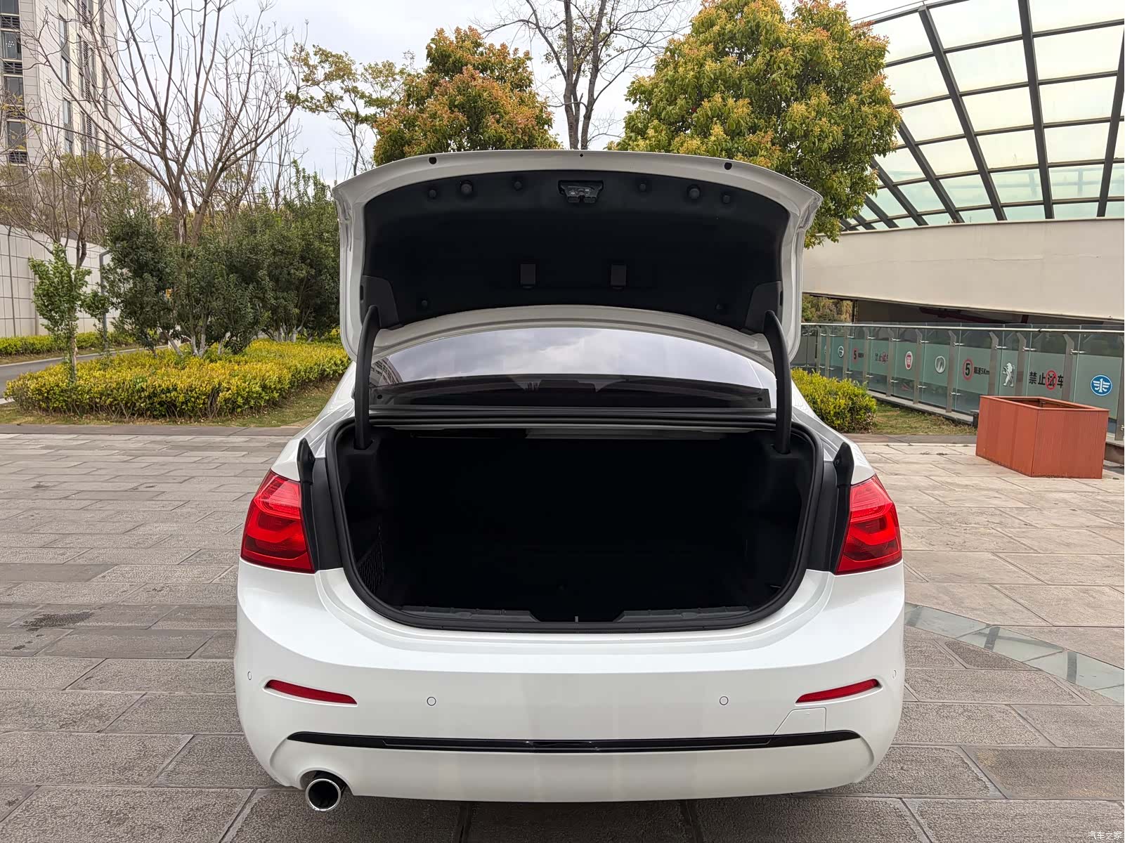 BMW 1 Series, 2017 12
