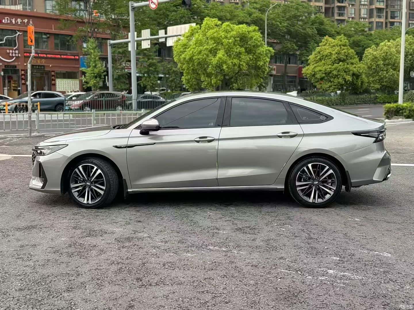 Chery Arrizo 8, 2024 7