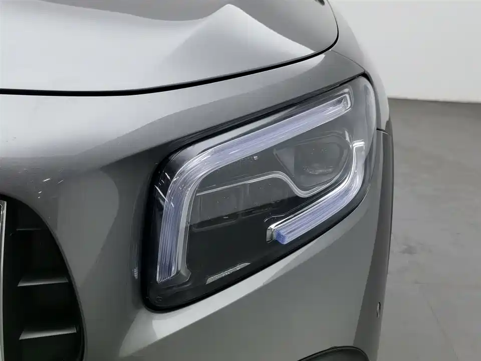 Mercedes-Benz GLB AMG