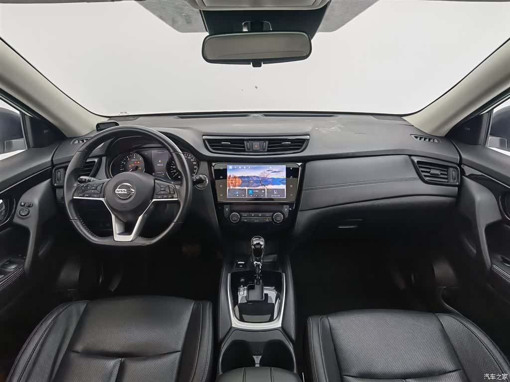 Nissan X-Trail, 2022 все фото