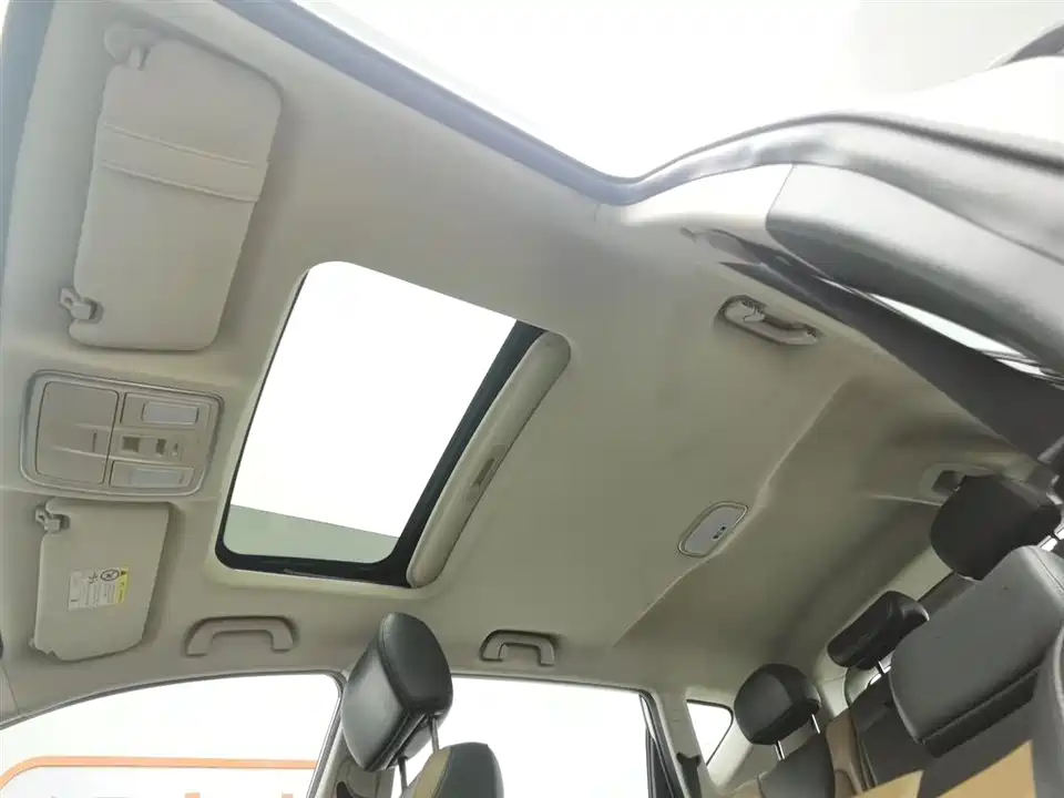 Geely Vision X6