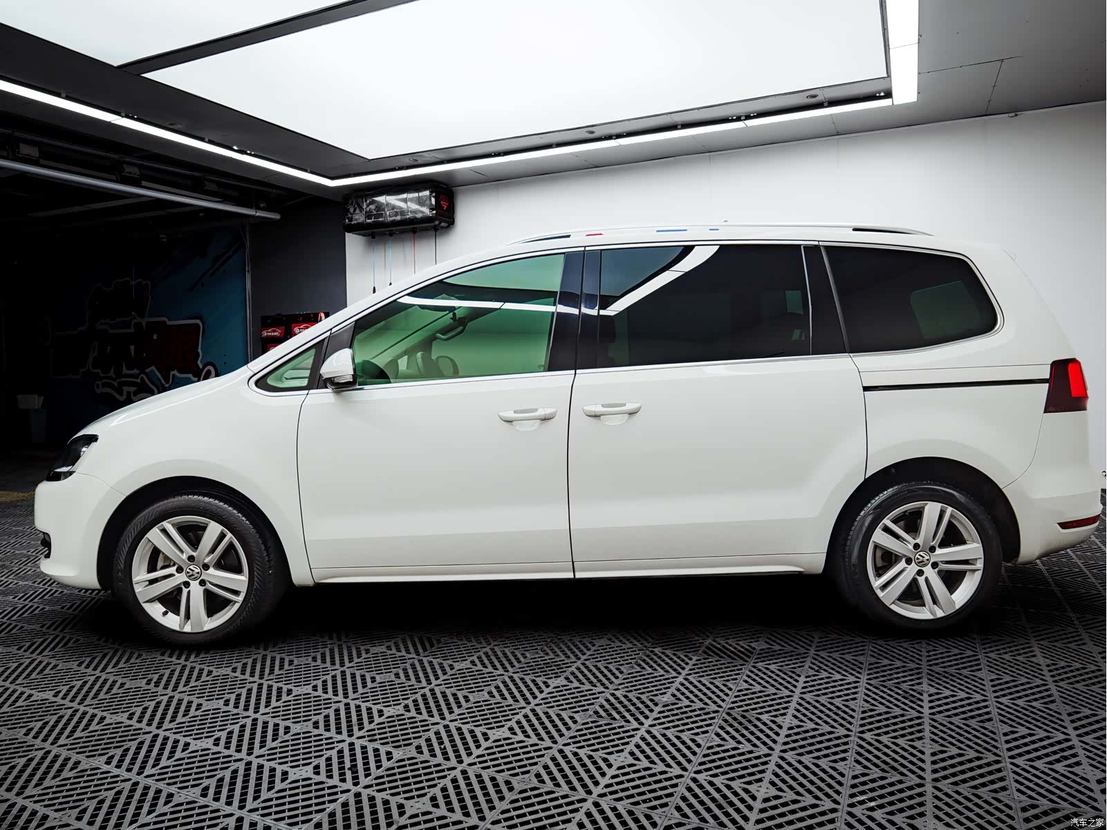 Volkswagen Xia, 2017 3