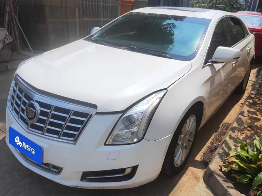 Cadillac XTS