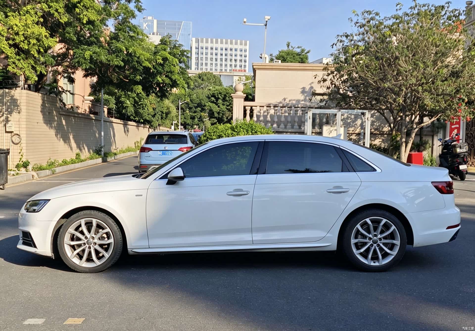 Audi A4L, 2018 4